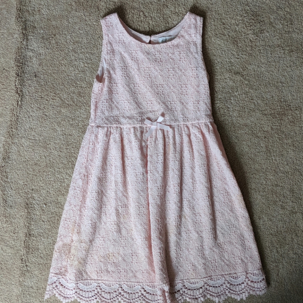 H&M light pink lace dress